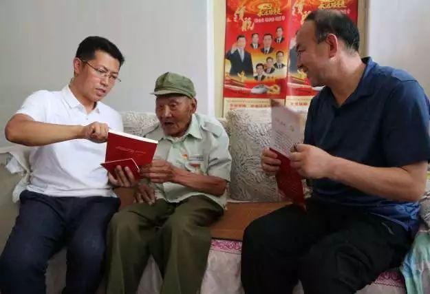 敲警钟 定规矩 守底线 促担当——市生态环境局耀州分局党支部召开纪律作风警示教育月动员大会